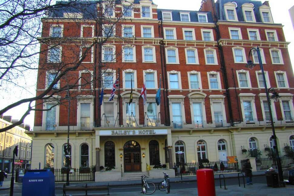 Ein Foto The Bailey's Hotel London