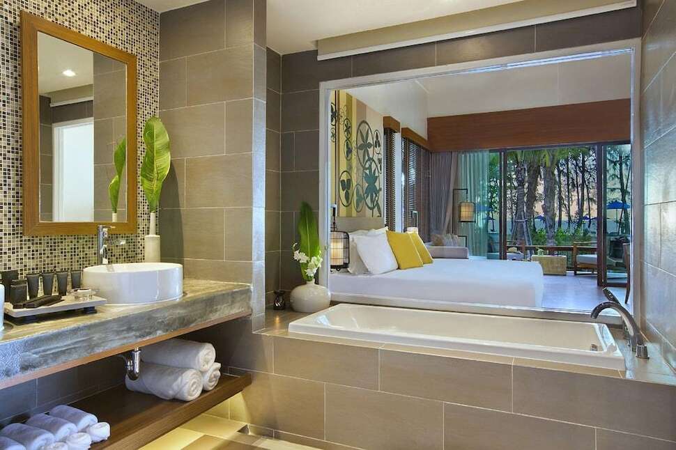 Een foto van Outrigger Khao Lak Beach Resort