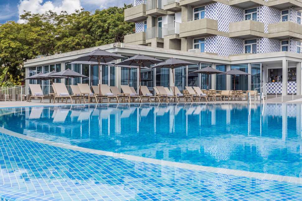 Ein Foto vom Pool im Allegro Madeira