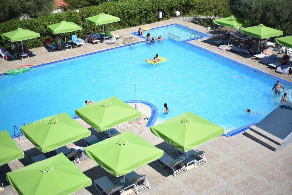 Ein Foto vom Pool im Palladium Hotel
