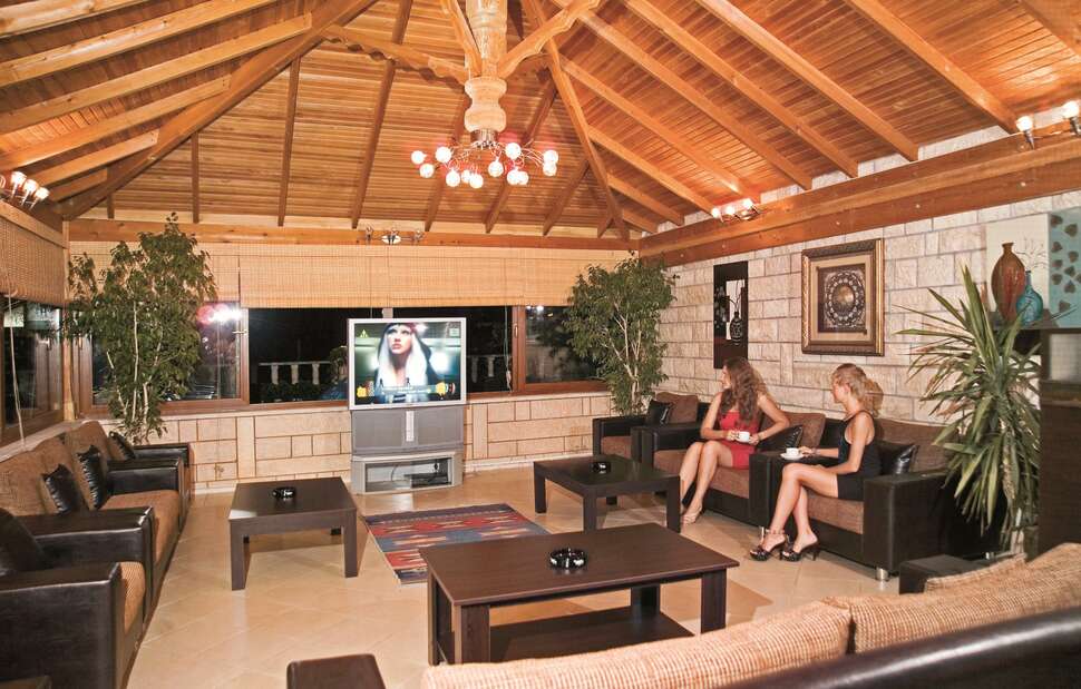 Een foto van het interieur van Hotel Havana