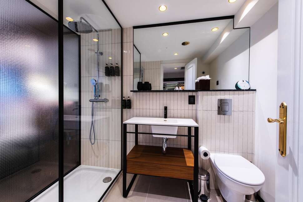 Ein Foto The Level at the Melia White House