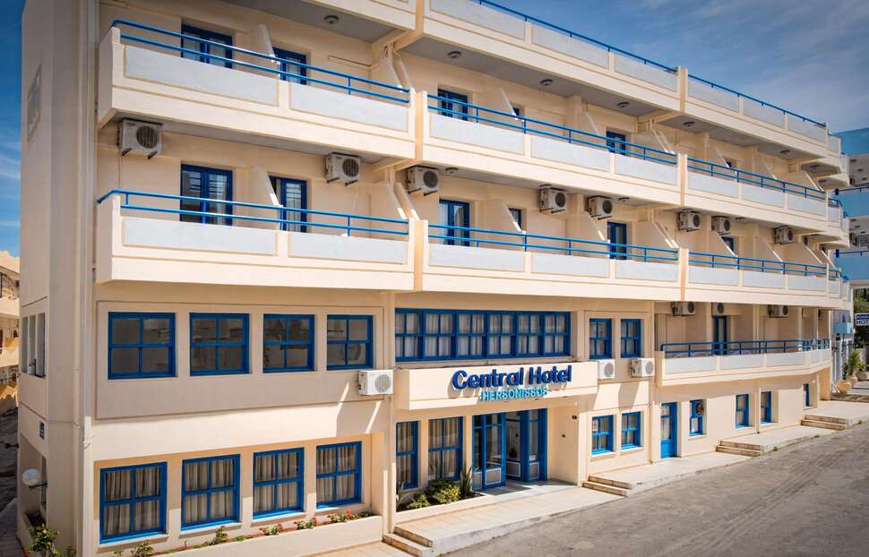 Ein Foto von der Außenansicht des Hersonissos Central