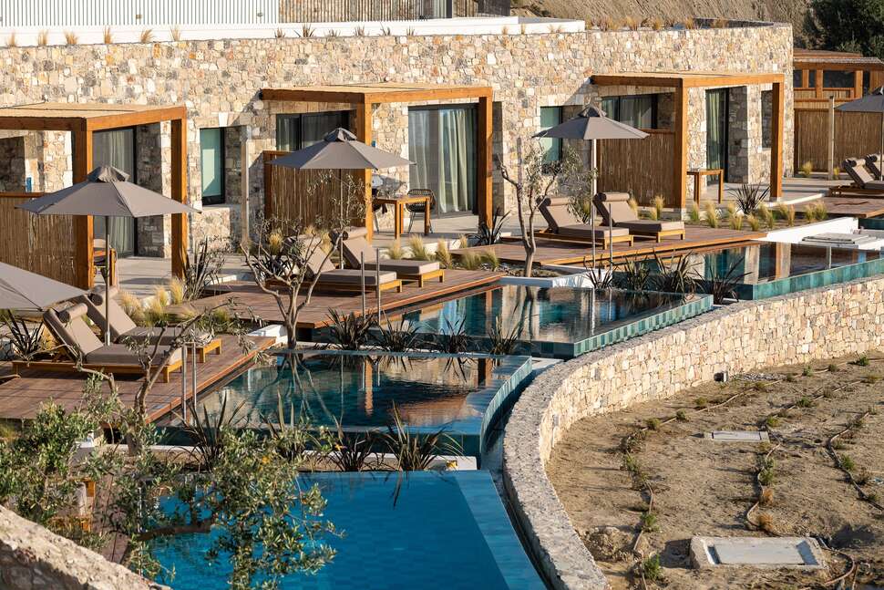 Ein Foto vom Pool im Koia All-Suite Wellbeing Resort