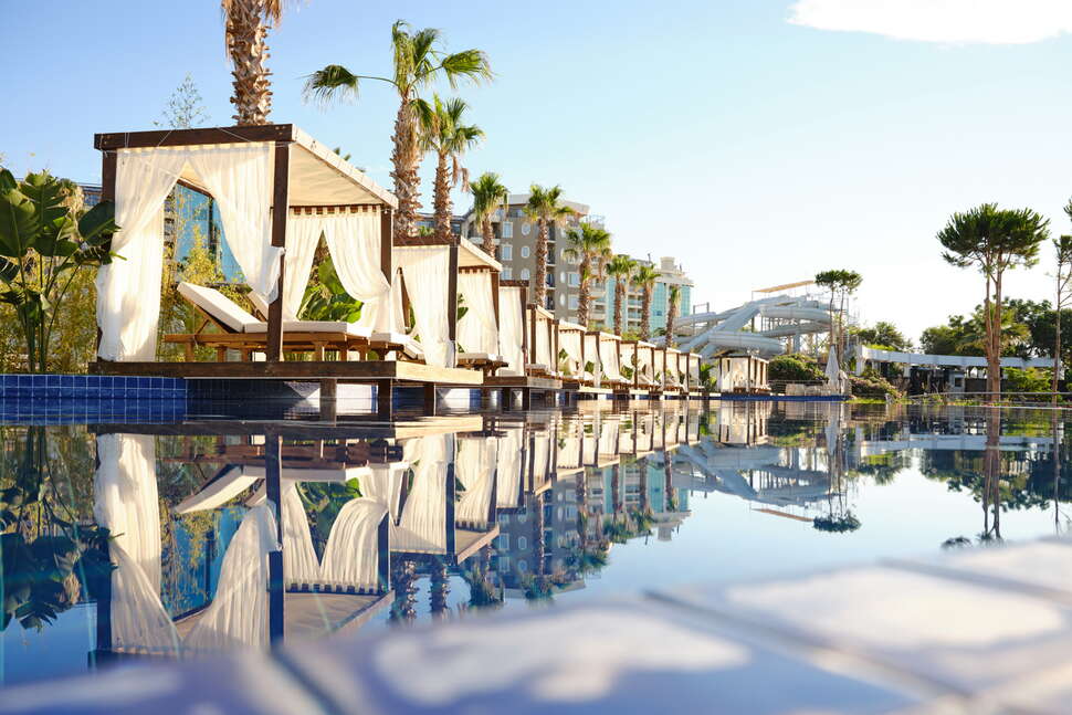 Een foto van het zwembad bij Laur Hotels Experience & Elegance