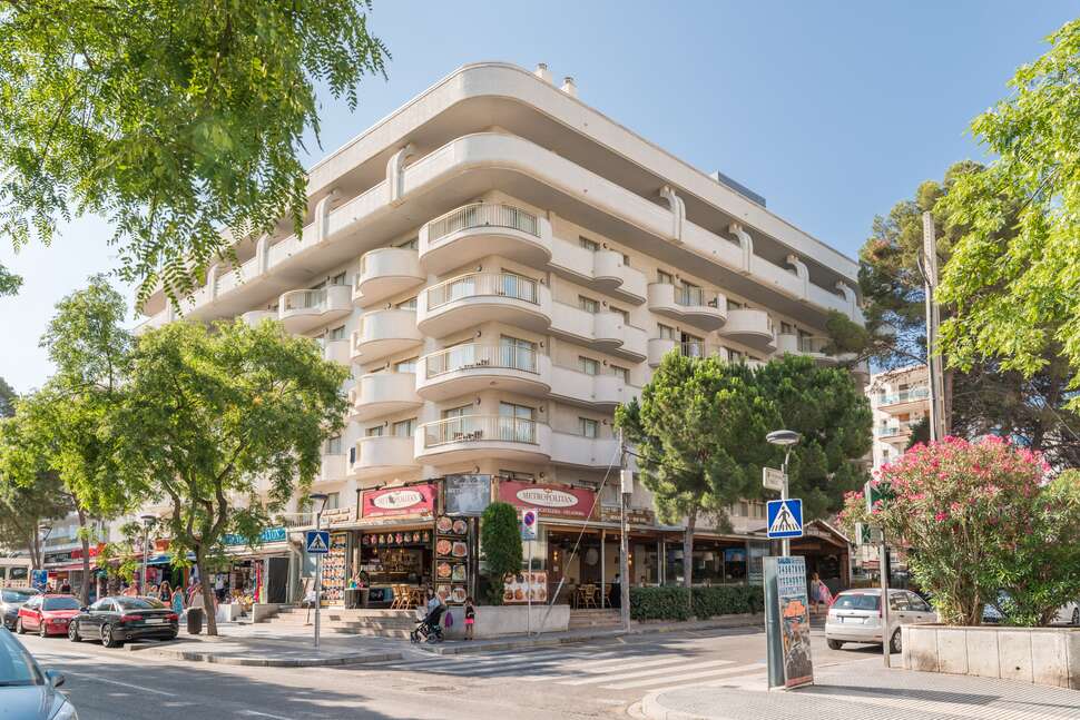 Een foto van Rentalmar Salou Beach