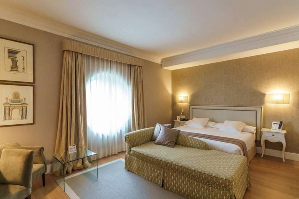 Ein Foto Hotel Carlton