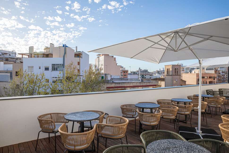 Een foto van JS Palma Plaza