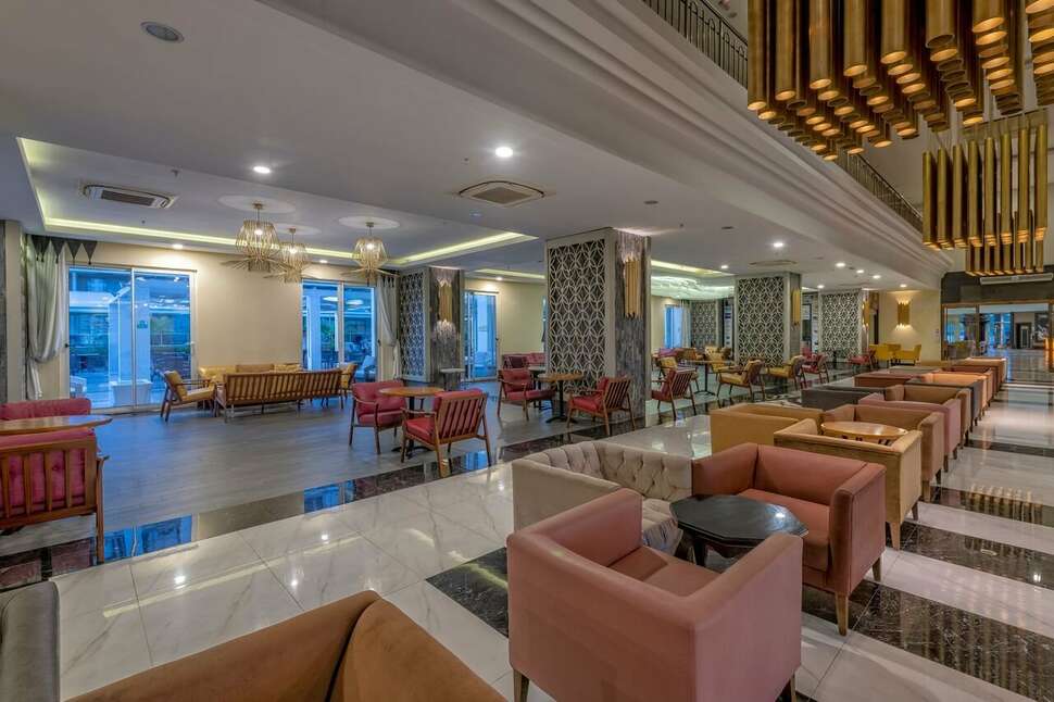 Een foto van het interieur van Port River Hotel & Spa