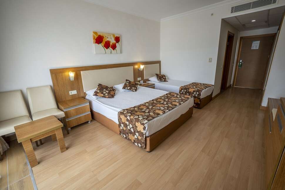 Ein Foto Hotel Cenger Beach Resort & Spa