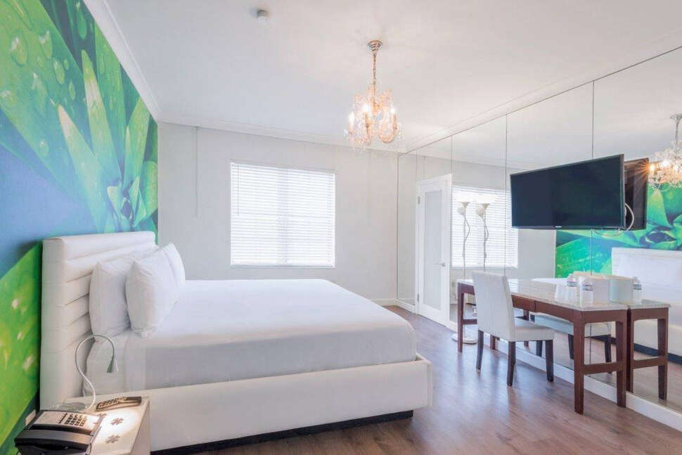 Een foto van The President Hotel