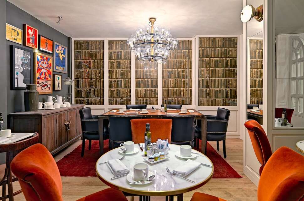 Ein Foto vom Innenbereich im H10 Montcada Boutique Hotel