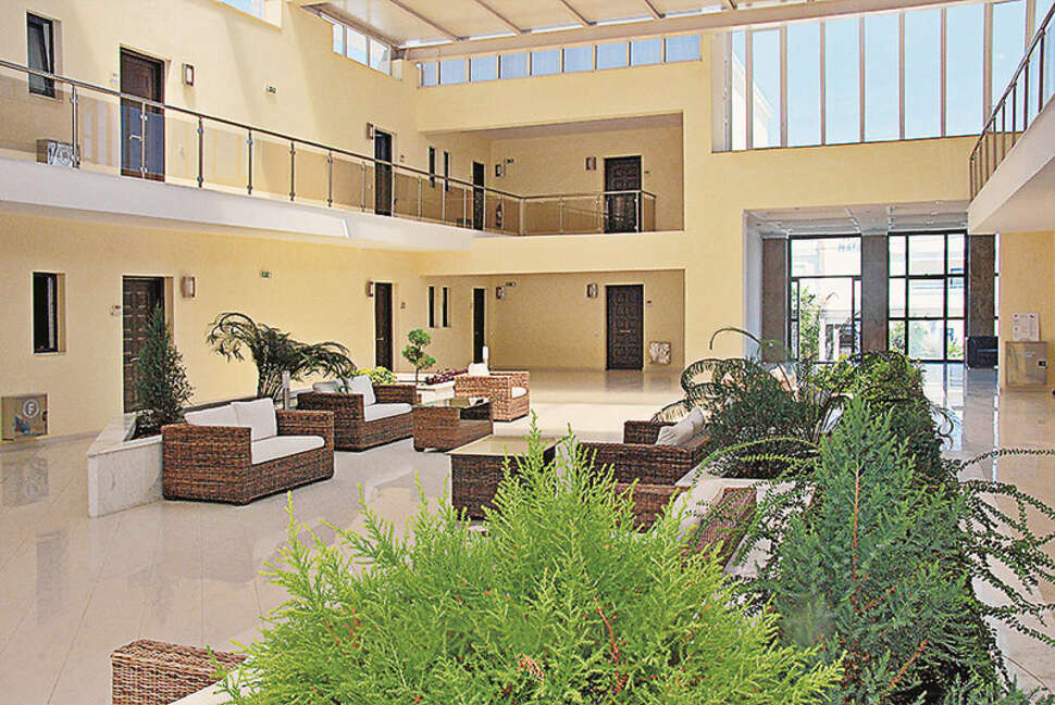 Ein Foto Naias Beach Hotel