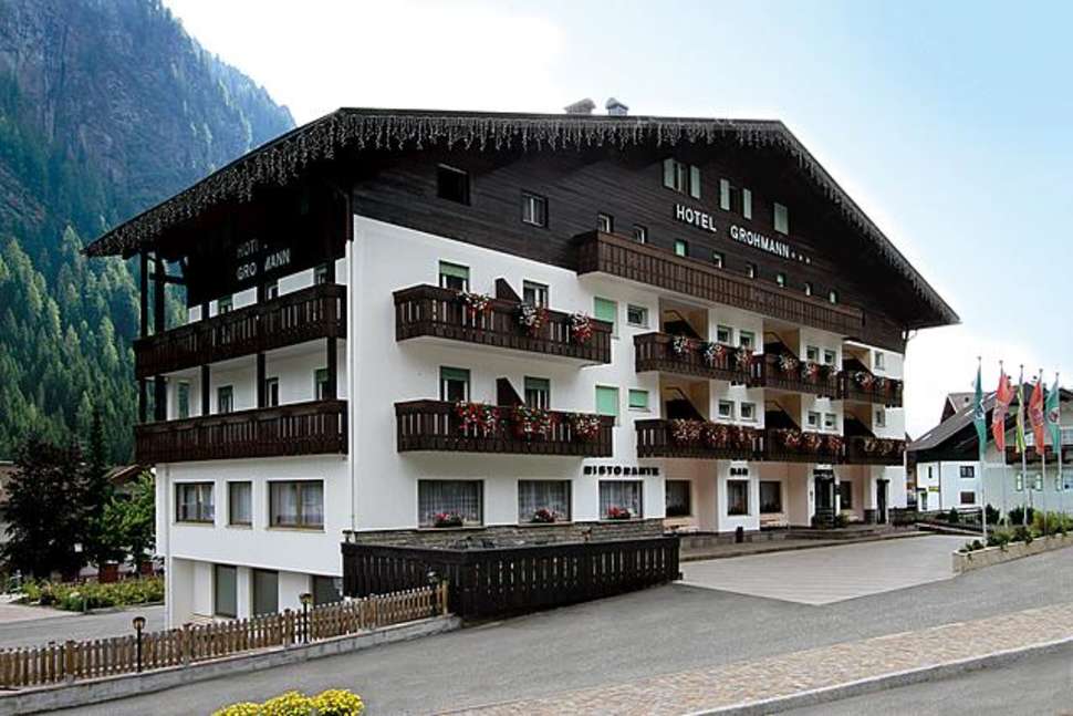 Een foto van een overzicht van Hotel Grohmann