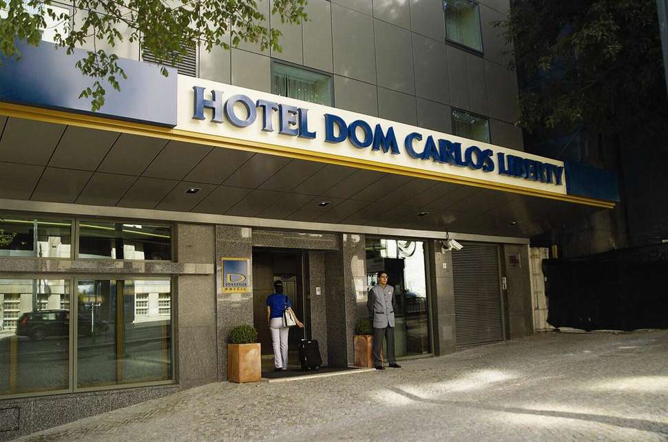 Ein Foto von der Außenansicht des Dom Carlos Liberty Hotel