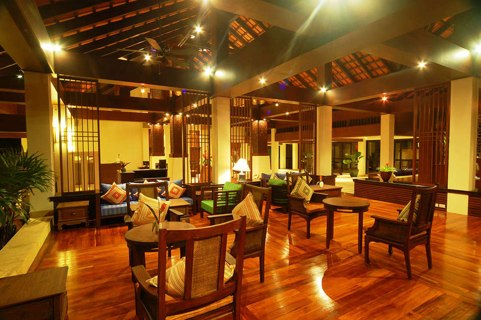 Een foto van het interieur van The Briza Beach Resort Khao Lak