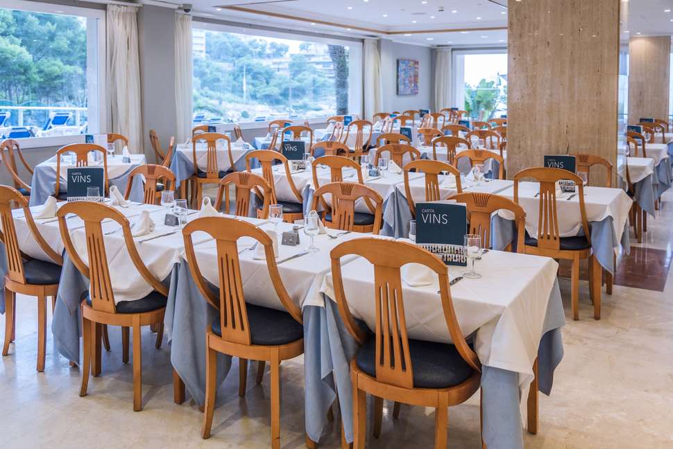 Een foto van de faciliteiten bij Hotel Cala Font