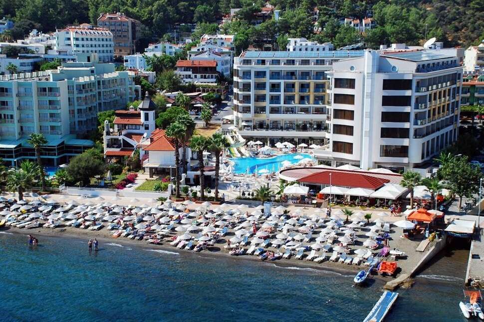 Ein Foto Hotel Golden Rock Beach