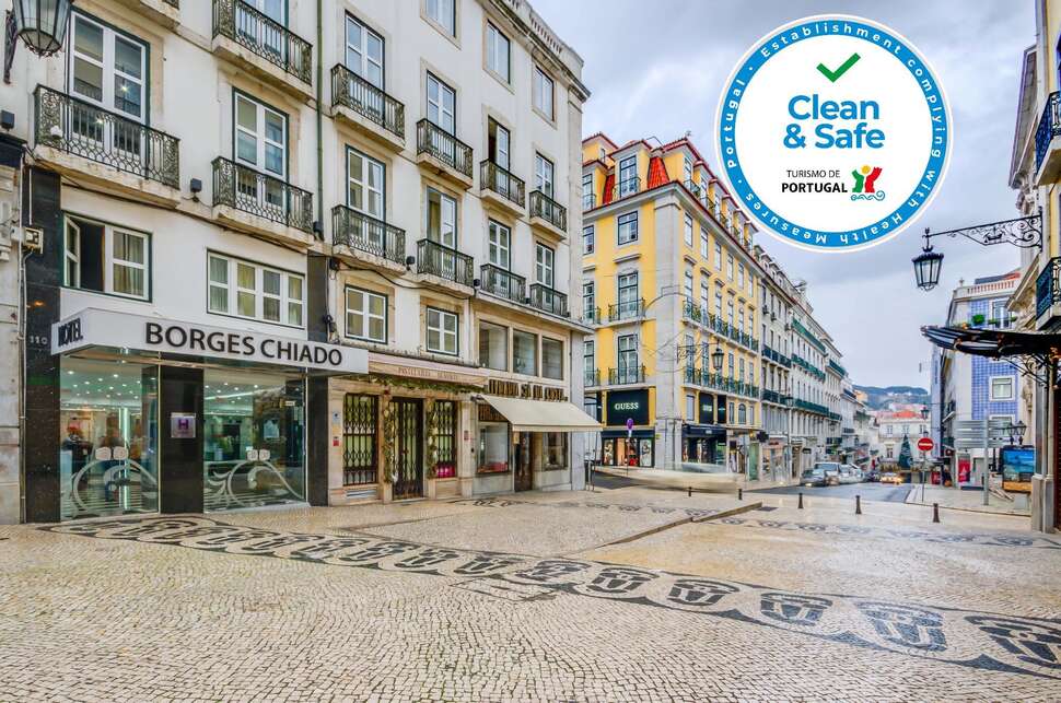 Een foto van de buitenkant van Hotel Borges Chiado
