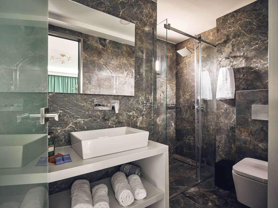 Een foto van Letsos Hotel