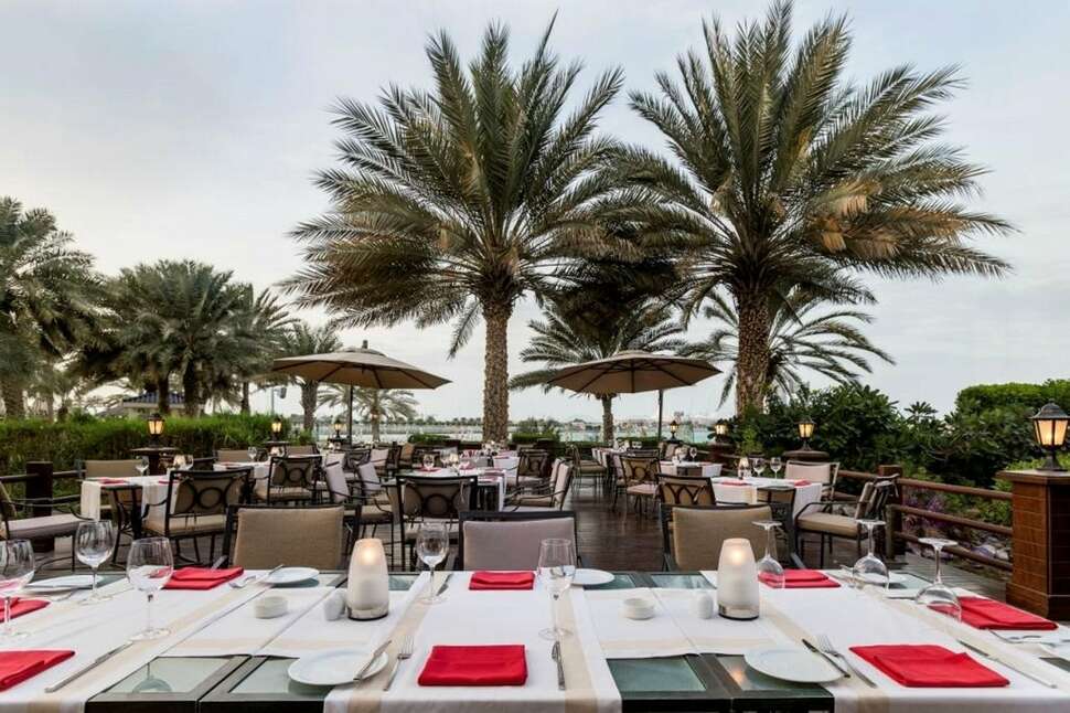Ein Foto Radisson Blu Hotel & Resort Abu Dhabi Corniche