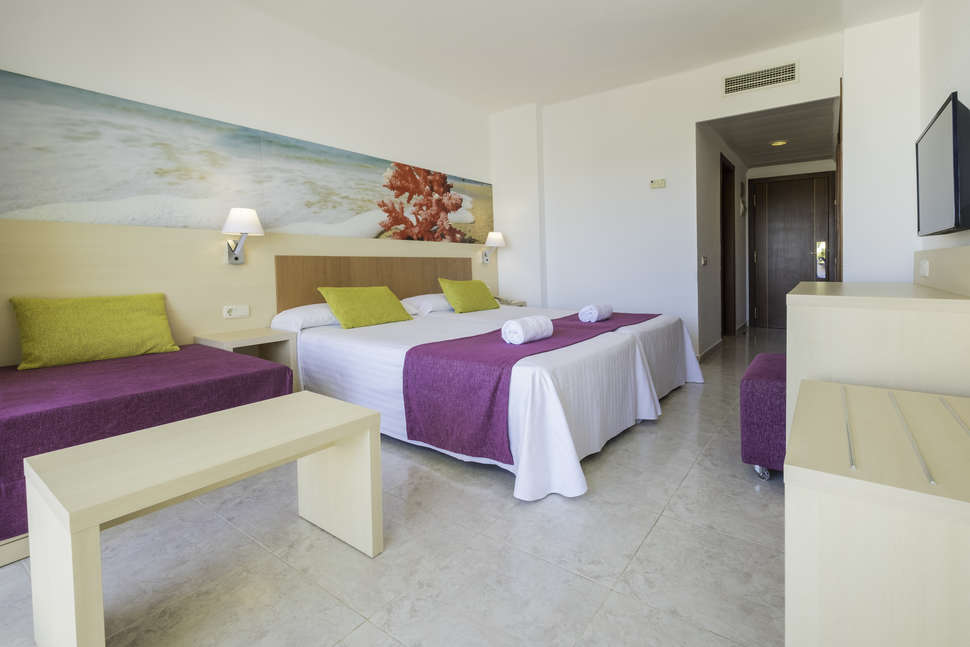 Een foto van Blue Sea Coral Beach
