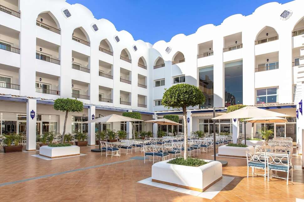 Een foto van de buitenkant van Mac Puerto Marina Benalmadena