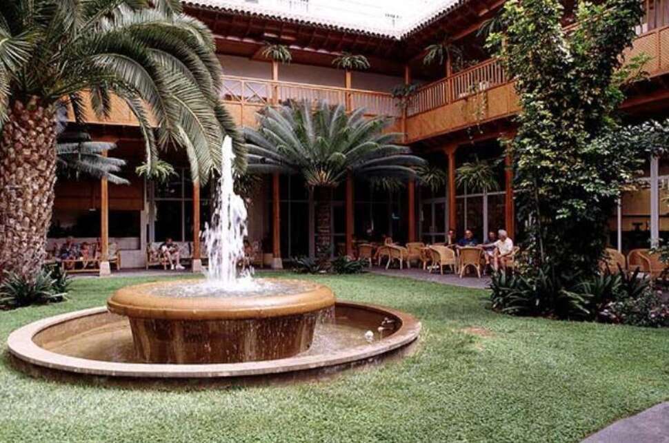 Een foto van het terras bij Catalonia Las Vegas