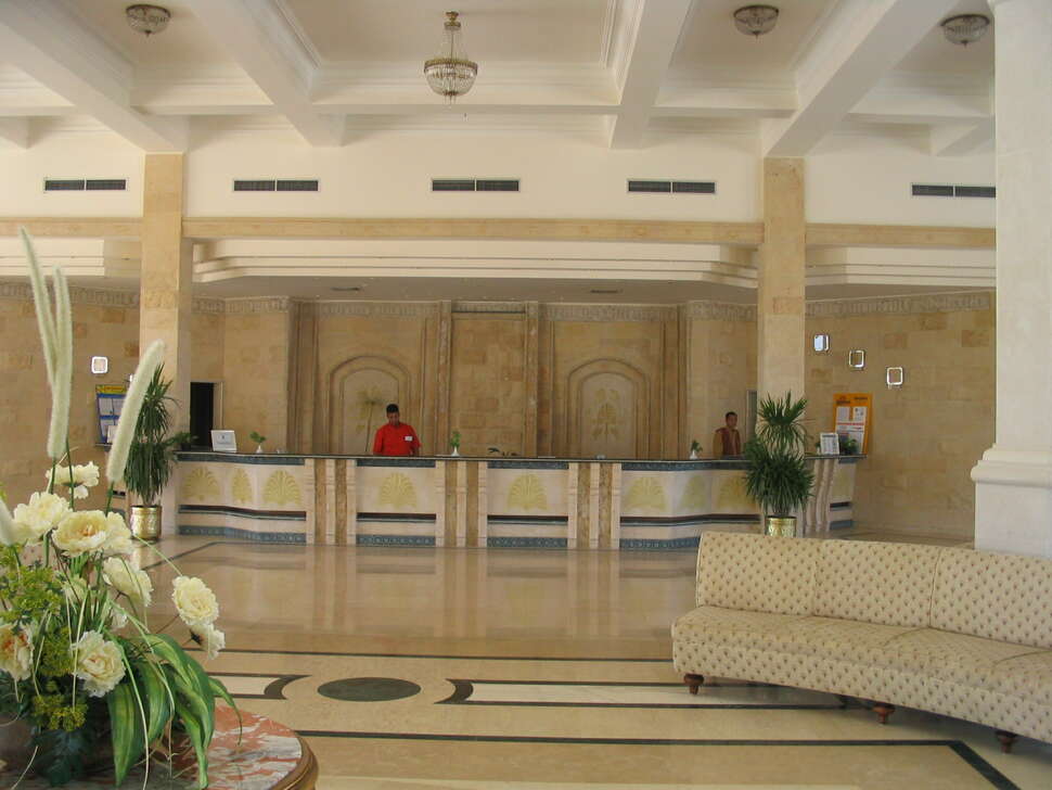 Een foto van het interieur van Royal Brayka Resort