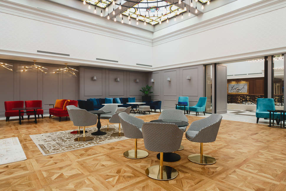 Een foto van Astor Garden Hotel