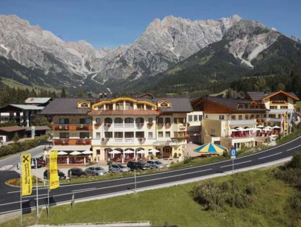 Een foto van de buitenkant van Urslauerhof Berg & Spa Hotel