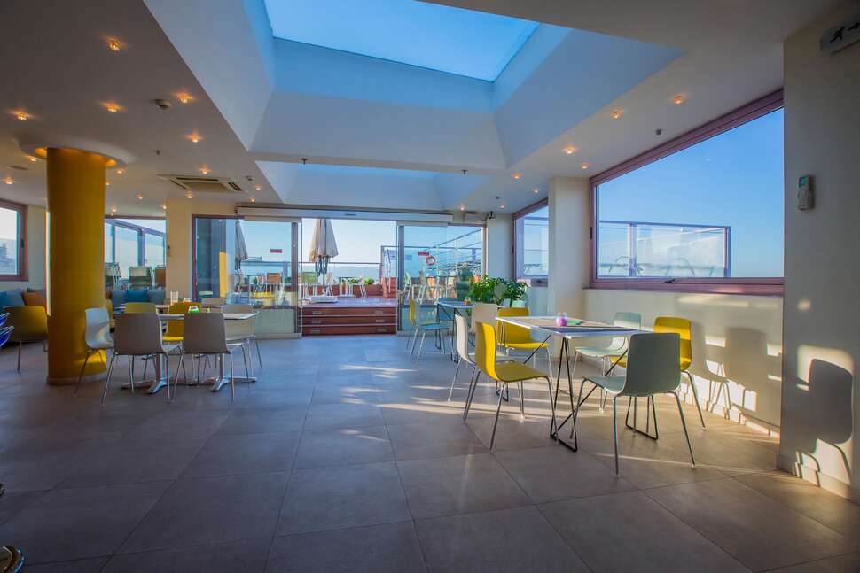 Een foto van de faciliteiten bij Novus City Hotel