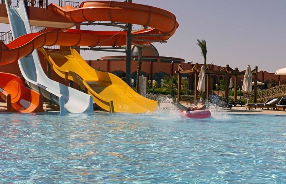 Een foto van het zwembad bij Happy Life Village