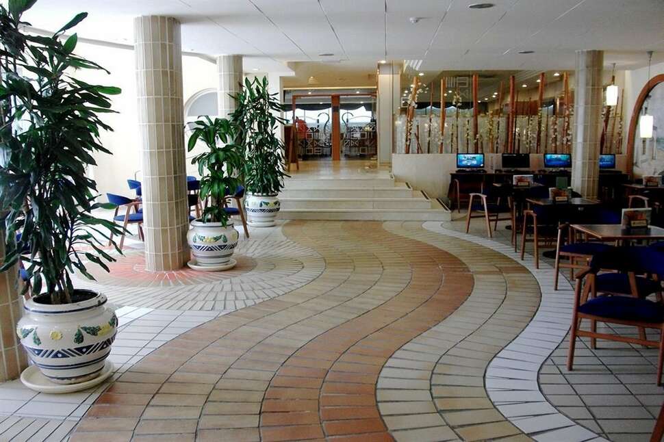 Ein Foto vom Innenbereich im 4R Hotel Playa Park