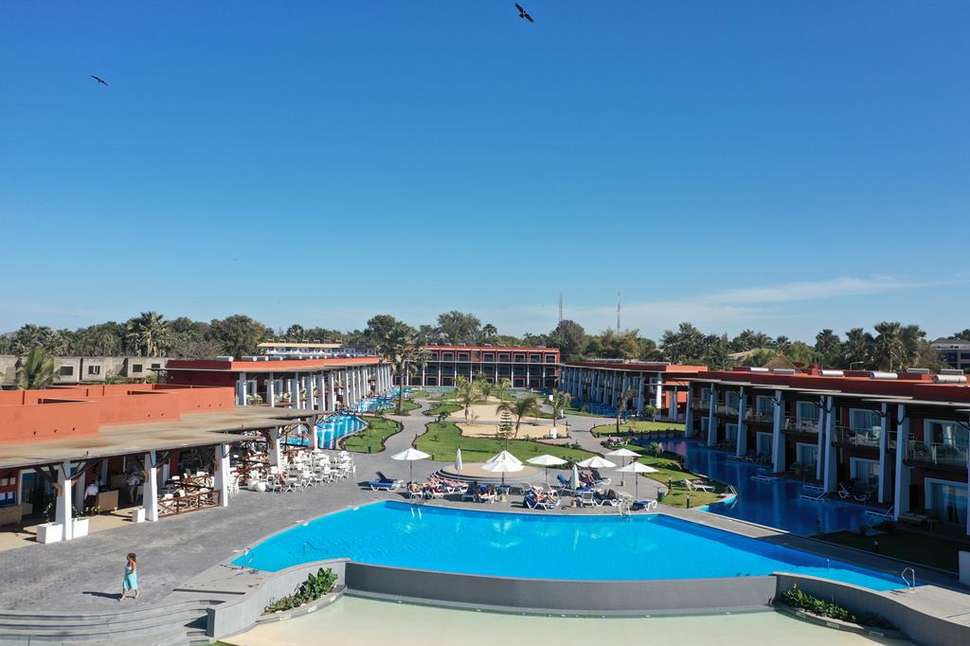 Een foto van een overzicht van African Princess Beach Hotel