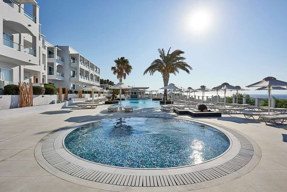 Een foto van een overzicht van Dimitra Beach Hotel & Suites