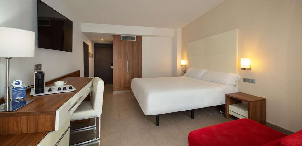 Een foto van RH Boutique Porto Cristo