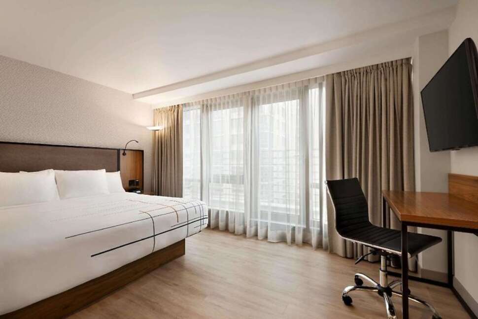 Een foto van La Quinta Inn & Suites by Wyndham Times Square South