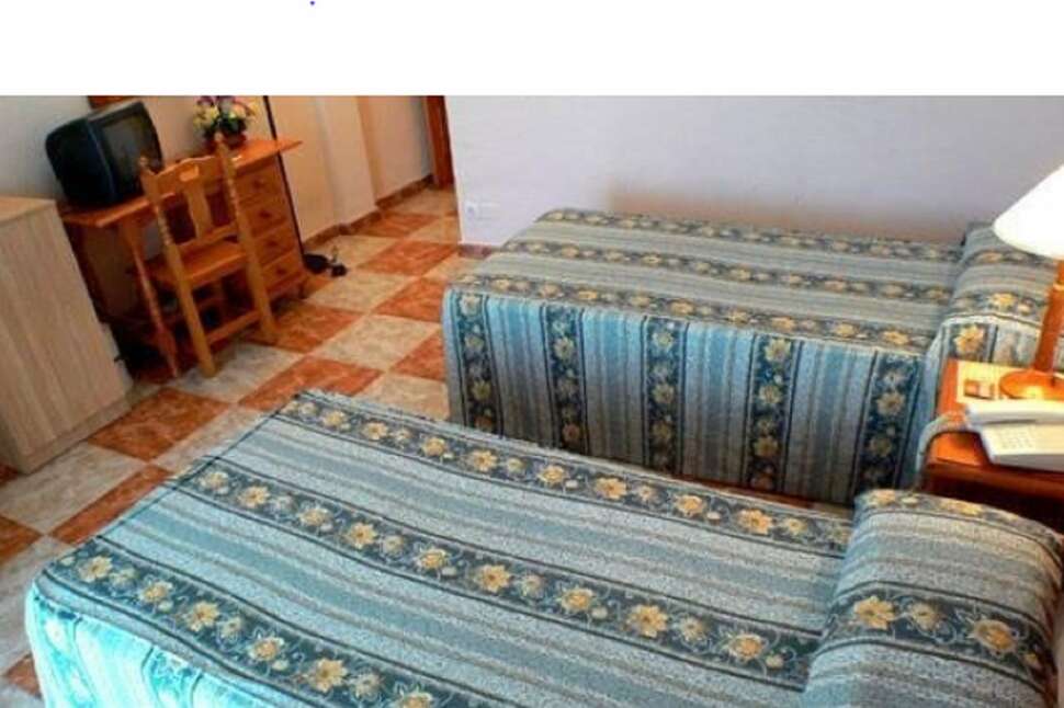 Ein Foto Hotel Monarque El Rodeo