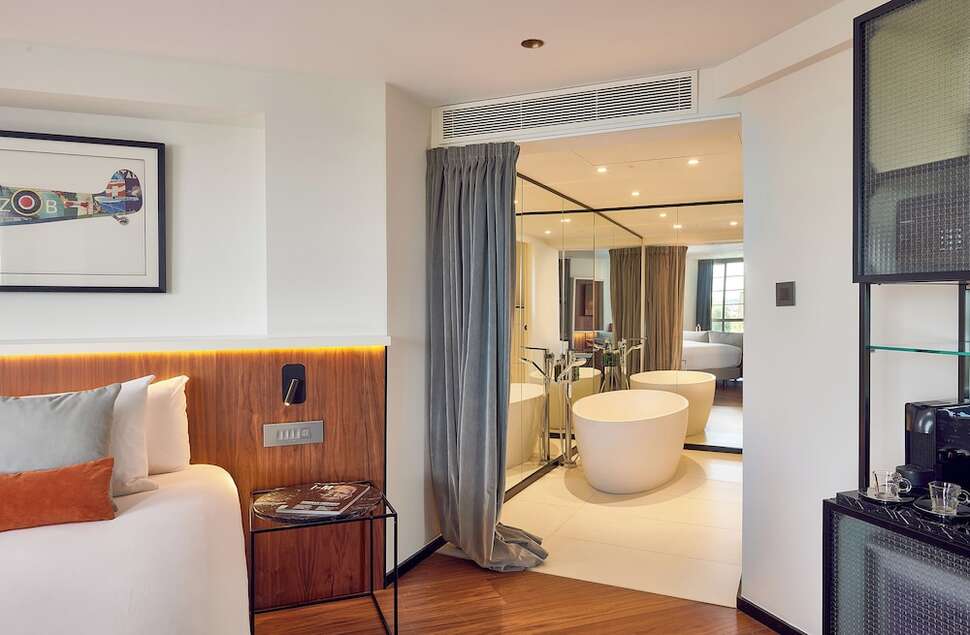 Ein Foto The Level at the Melia White House