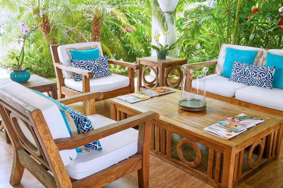 Een foto van het terras bij Sandy Haven Resort