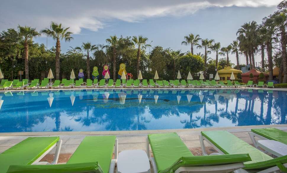 Ein Foto vom Pool im Miarosa Incekum Beach