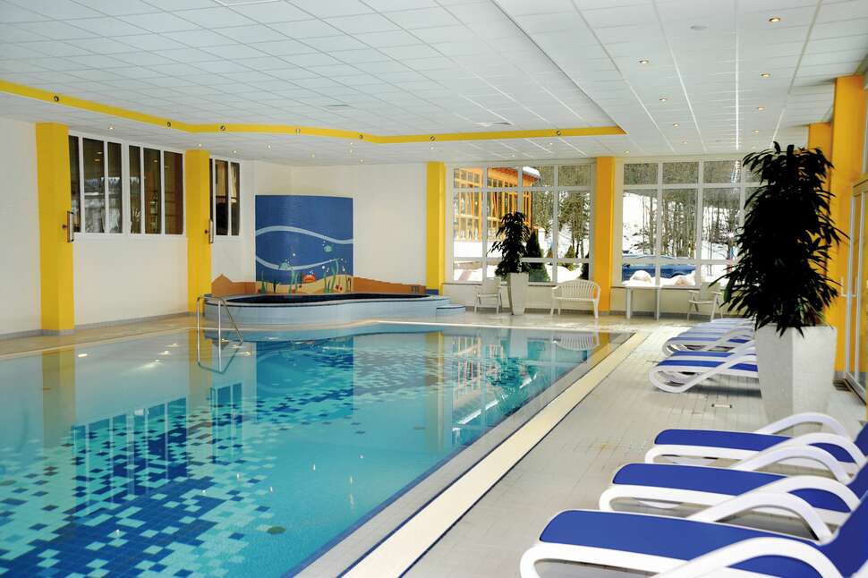Een foto van het zwembad bij Marco Polo Club Alpina