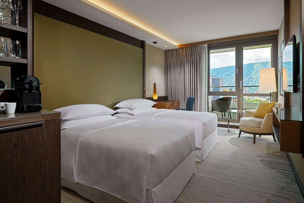 Een foto van Sheraton Grand Tbilisi Metechi Palace