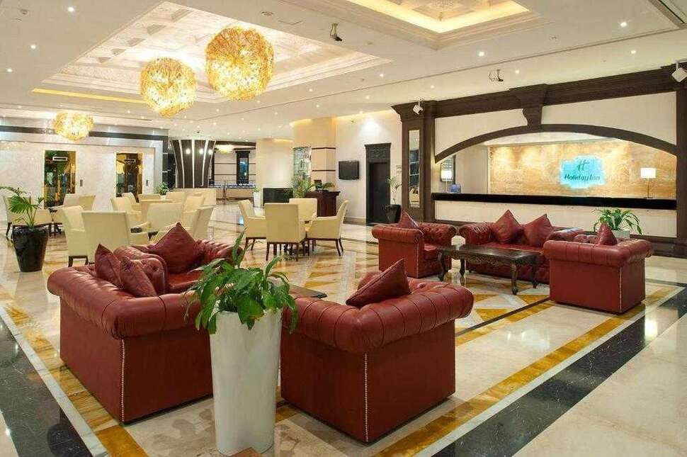 Een foto van het interieur van Holiday Inn Bur Dubai Embassy District