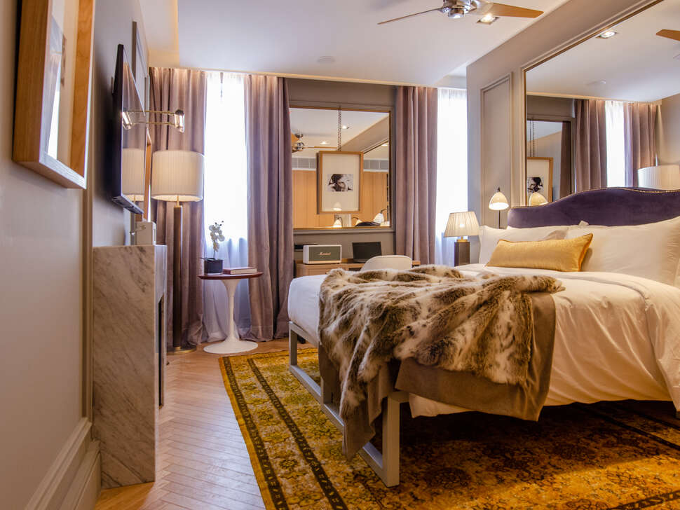Ein Foto Brown's Avenue Hotel