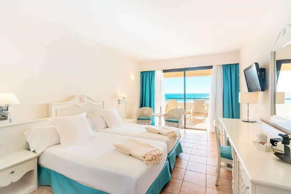 Een foto van Iberostar Waves Playa Gaviotas