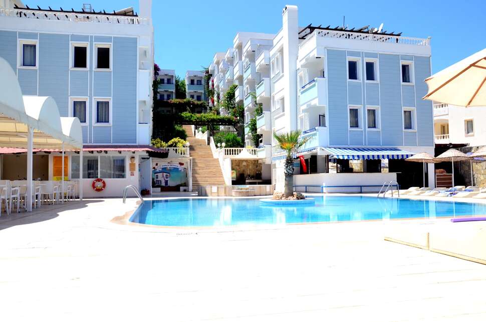 Een foto van Sunpoint Suites Hotel