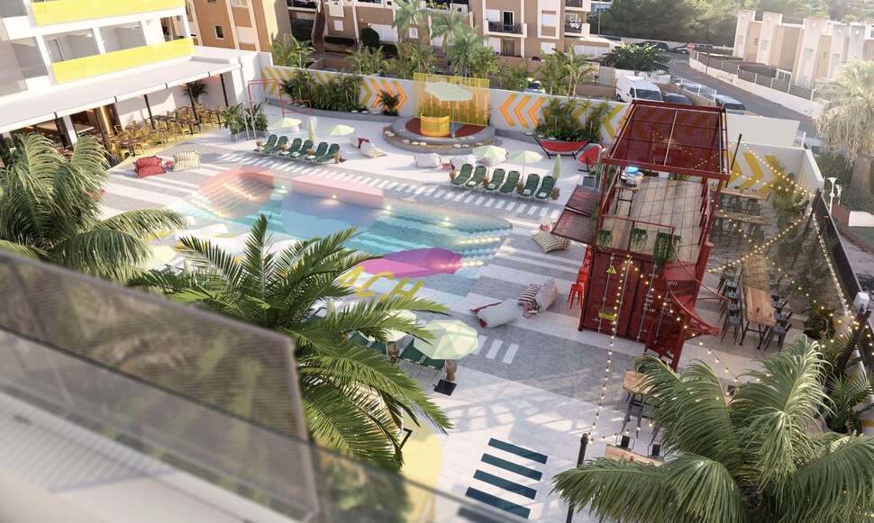 Een foto van Ryans Lola's Ibiza