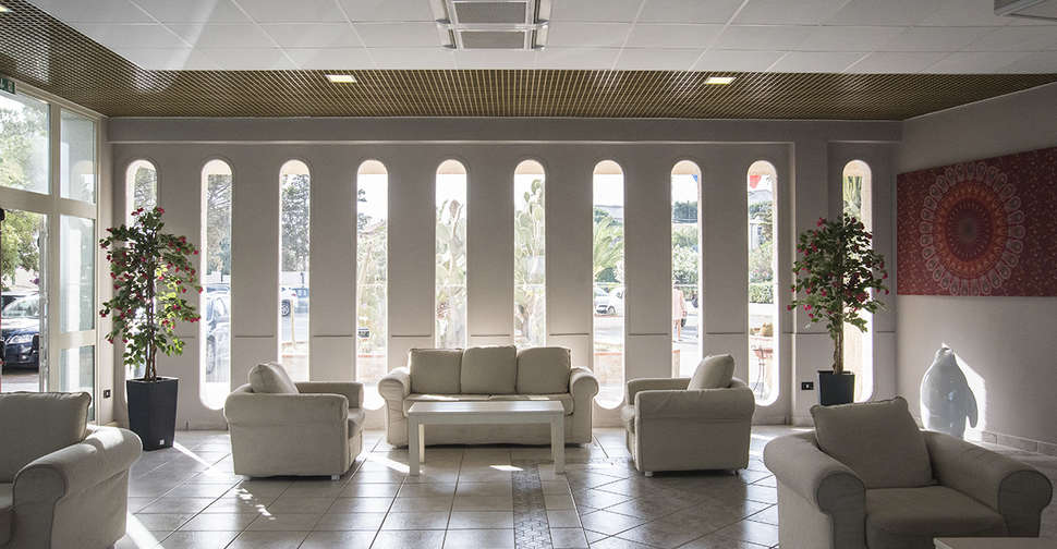 Een foto van het interieur van Hotel Club Eloro